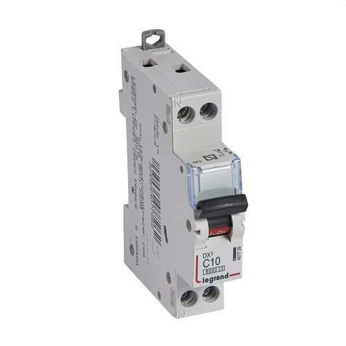 DX3 automatsäkring 1P+N 10A Kurva C 6/10kA med referens 407726 från LEGRAND