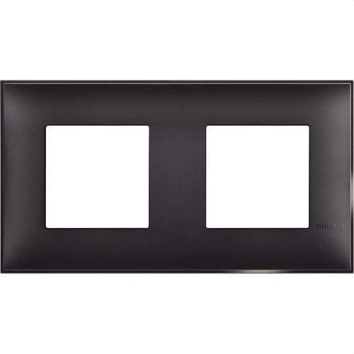 Dekorationsram för 2x2 moduler dark Classia med referens R4802M2BG från BTICINO