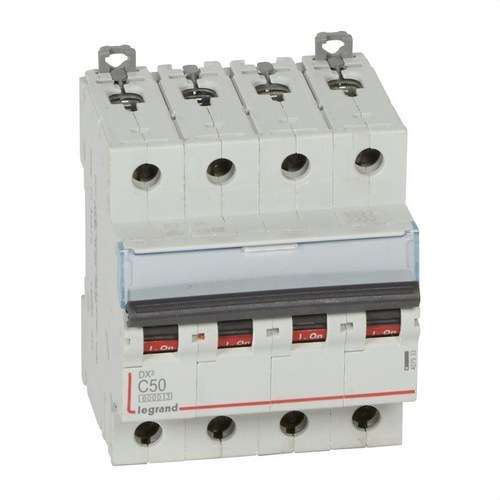 DX3 4P 50A C-kurva 6/10kA automatsäkring med referens 407933 från LEGRAND