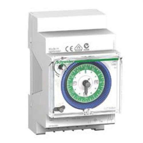 Analog timer IH 24H med 3 moduler SRM 1C-16A med referens CCT16364 från SCHNEIDER ELECTRIC