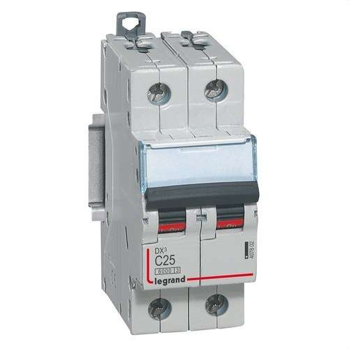 Magnetbrytare DX3 2P 25A Kurva C 6/10kA med referens 407802 från LEGRAND