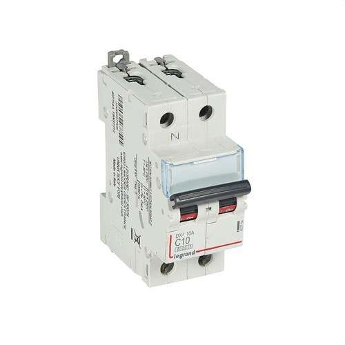Magnetotermisk DX3 1P+N 10A Kurva C 6/10kA med referens 407754 från LEGRAND
