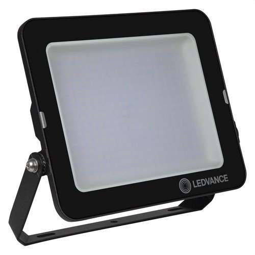 LED-projektor FL COMP V 135W 830 100º BK 12150LM med referens 4058075575103 från OSRAM
