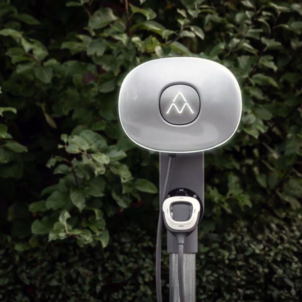 Elbilsladdare med wifi Charge Amps Halo 7,4 kW med referens 130577 från CHARGE AMPS