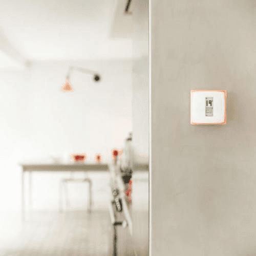 Trådlös smart termostat Legrand Netatmo med referens NTH-PRO från LEGRAND