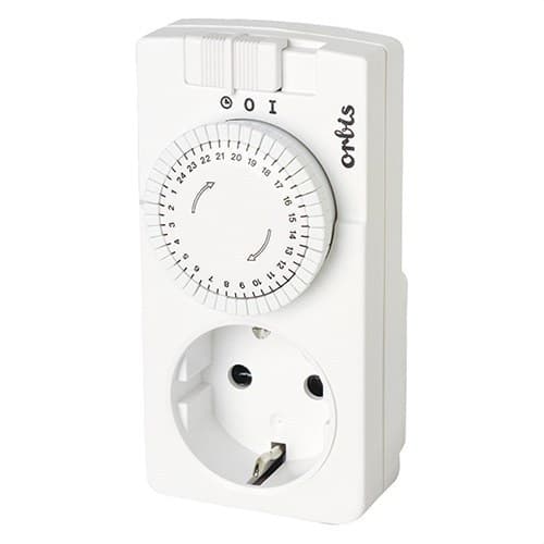 Programmerbar stickkontakt D T-15 DAGLIG S/RSVA.230V 3500W ESF.30 MN med referens OB162232 från ORBIS