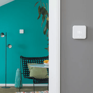 Tado V3+ trådbunden smart termostat - Startpaket med referens ST KIT V3+ från TADO